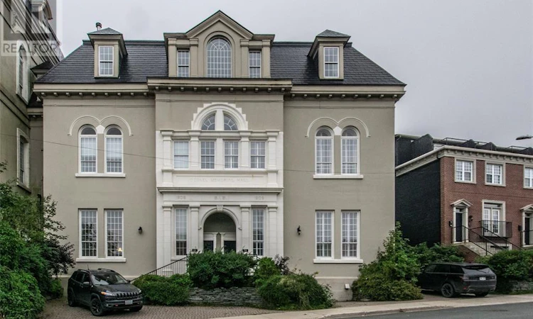 56 Queens Road
