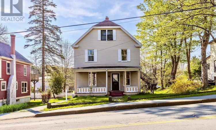 99 Dufferin Street