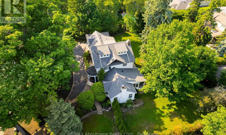 317 Gloucester Avenue