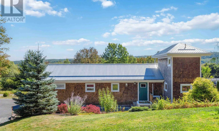 3135 Greenfield Road