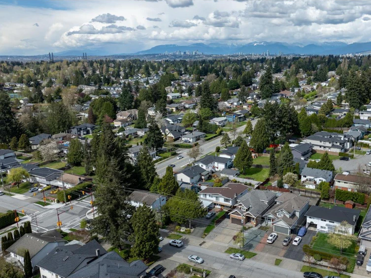 11641 75a Avenue, Delta, BC, V4C 1J3 - 40