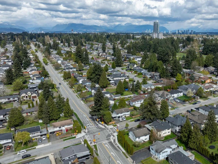 11641 75a Avenue, Delta, BC, V4C 1J3 - 35