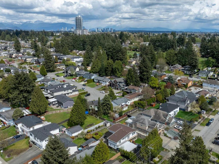 11641 75a Avenue, Delta, BC, V4C 1J3 - 37