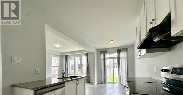 823 Regulus Ridge, Ottawa, ON, K2J 6S9 - 7