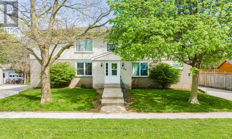 194 Bennett Street W