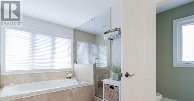 UPPER-7 Scott Drive, Richmond Hill, ON, L4C 6V5 - 24