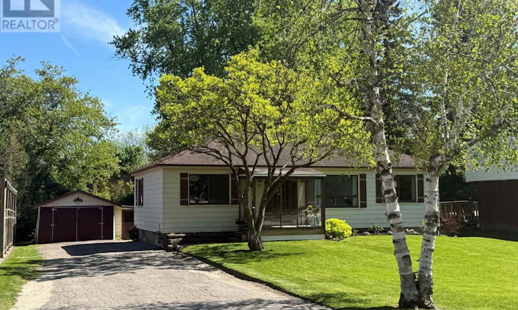 17 Faris Avenue