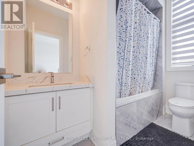 121 Milky Way Drive, Richmond Hill, ON, L4C 4L9 - 36