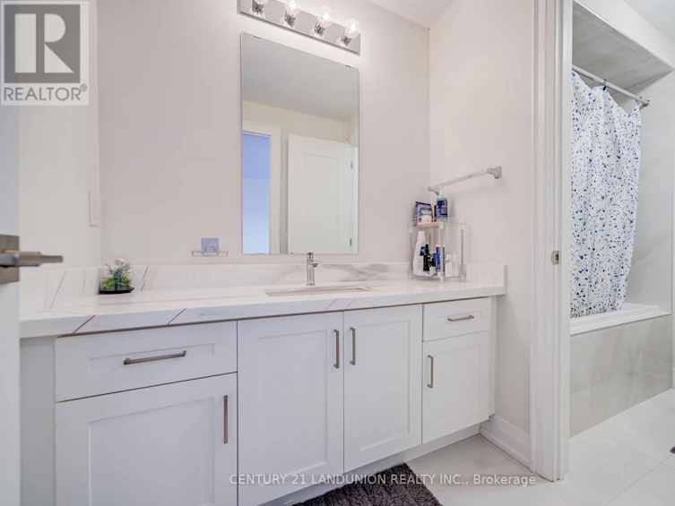 121 Milky Way Drive, Richmond Hill, ON, L4C 4L9 - 38
