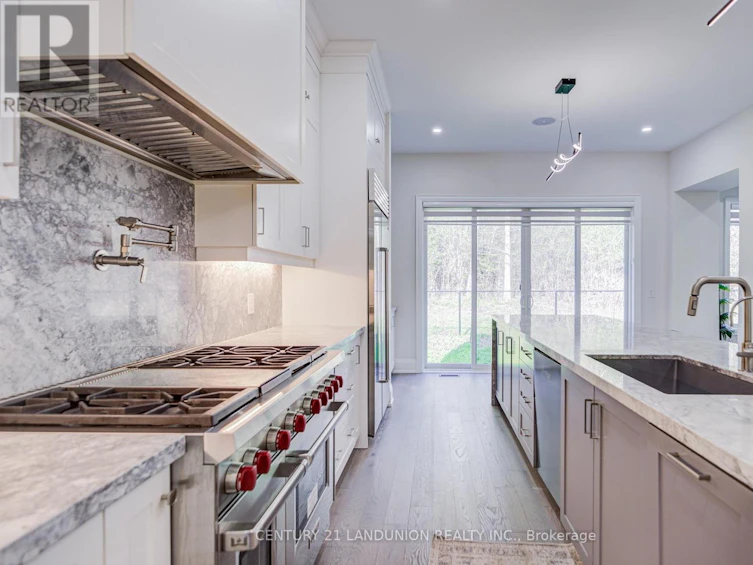 121 Milky Way Drive, Richmond Hill, ON, L4C 4L9 - 10