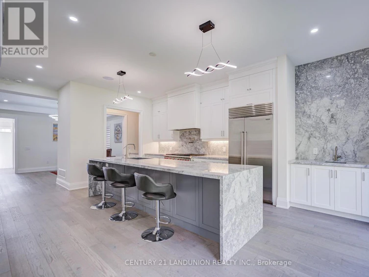 121 Milky Way Drive, Richmond Hill, ON, L4C 4L9 - 7