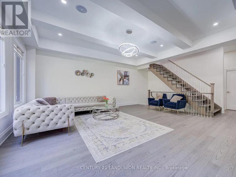 121 Milky Way Drive, Richmond Hill, ON, L4C 4L9 - 15