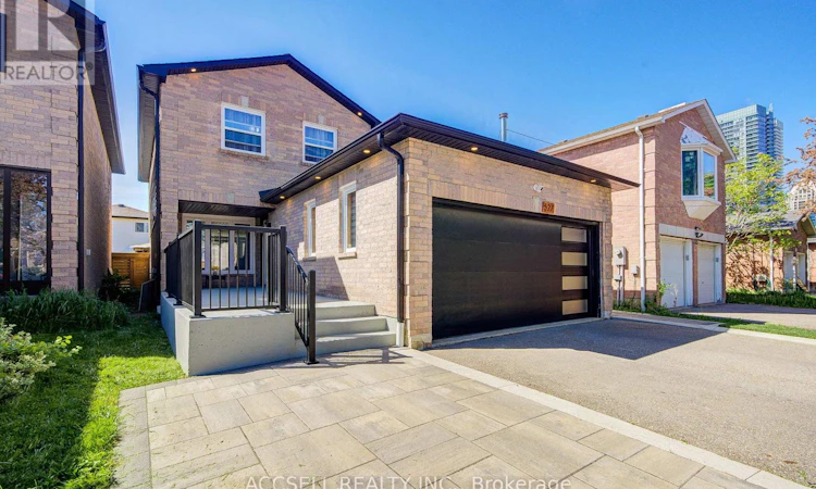 527 Wallenberg Crescent