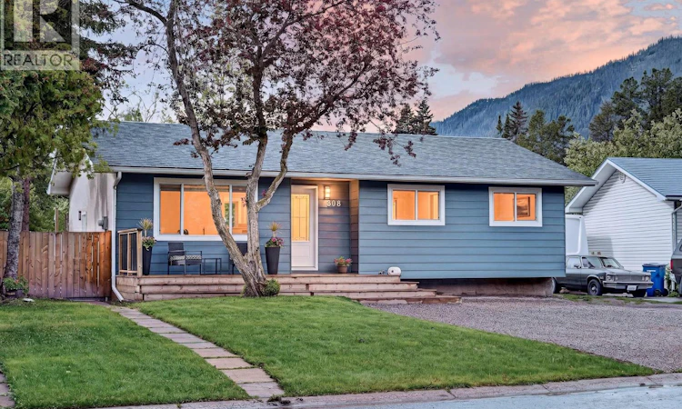 308 Alpine Place
