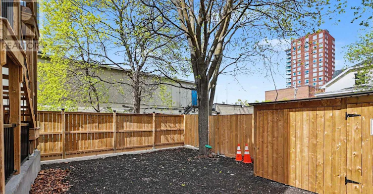 A-61 Pinehurst Avenue, Ottawa, ON, K1Y 1K5 - 24