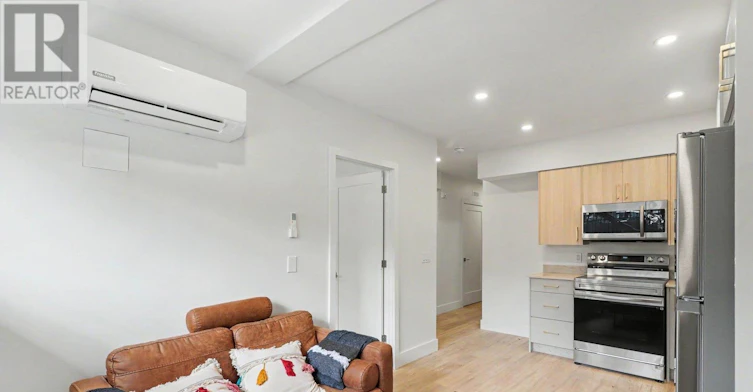 A-61 Pinehurst Avenue, Ottawa, ON, K1Y 1K5 - 8