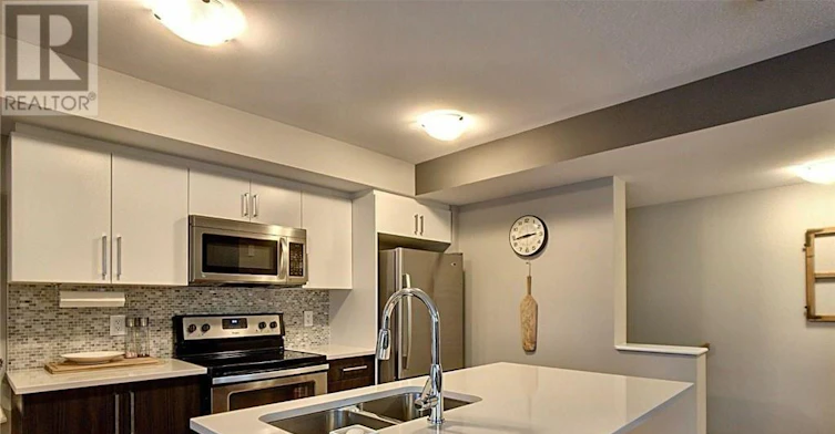 303A Des Tilleuls Private, Ottawa, ON, K4A 1B8 - 2