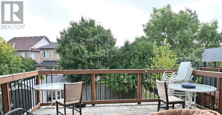 39 Harbourtown Crescent, Brampton, ON, L6V 4P4 - 4