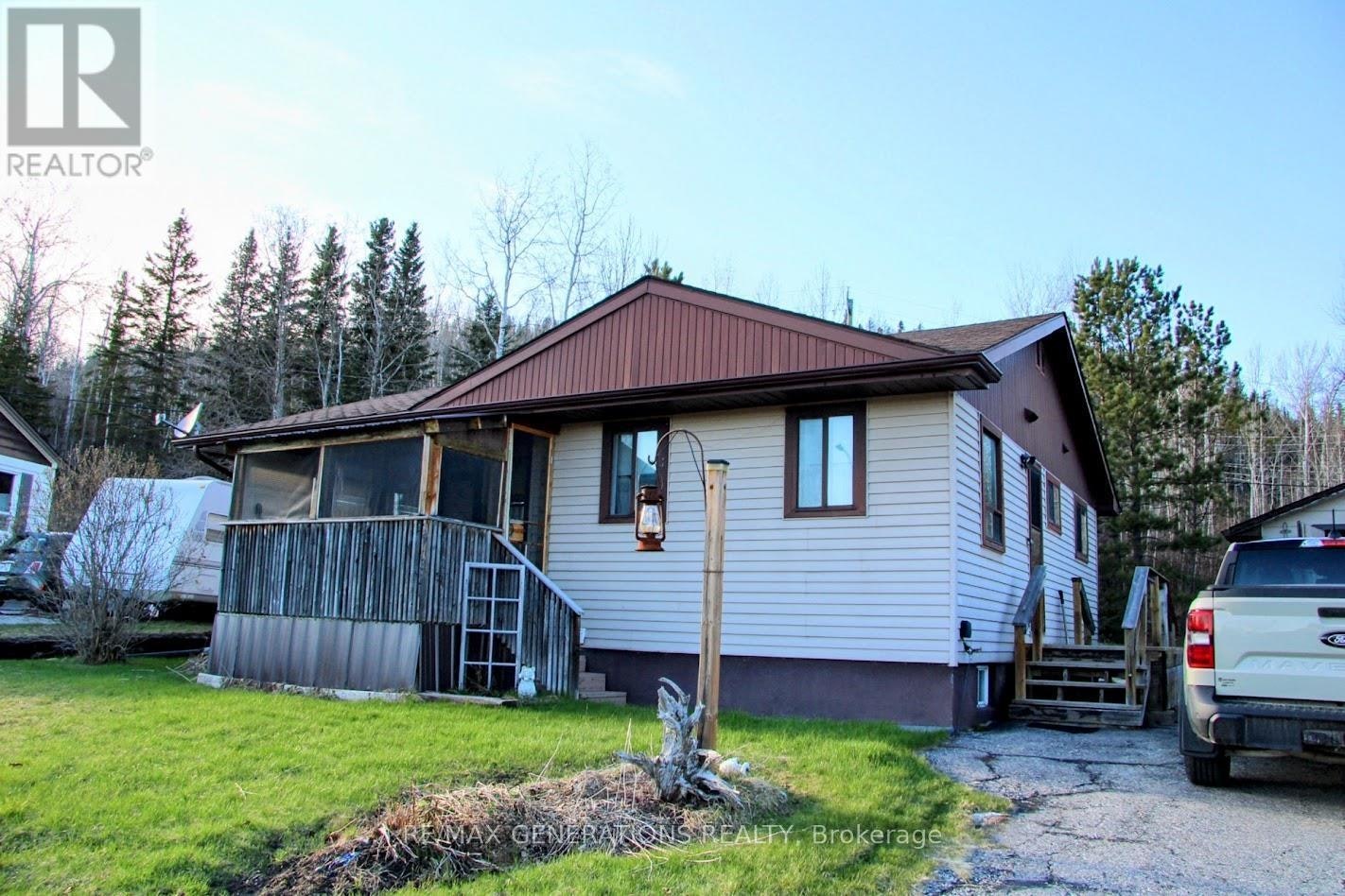 9 Swallow Drive, Manitouwadge, ON, P0T 2C0