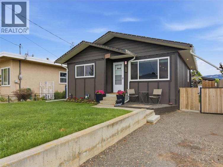 363 Willow Street, Kamloops, BC, V2B 4C8 - 2