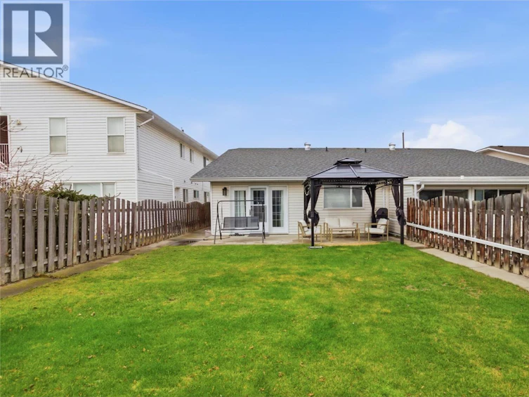 1232 13th Street, Kamloops, BC, V2B 8K3 - 5
