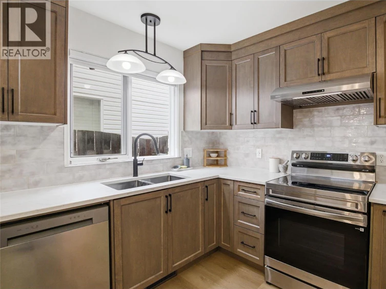 1232 13th Street, Kamloops, BC, V2B 8K3 - 16