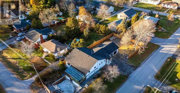 3 Windsor Street, Kingston, ON, K7M 4K4 - 44