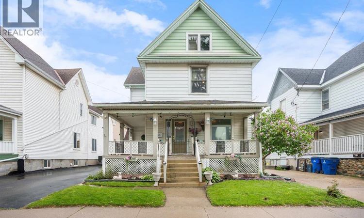 282 Queen Street