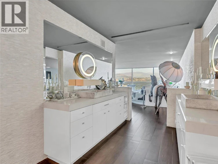 4358 Hobson Road, Kelowna, BC, V1W 1Y3 - 11