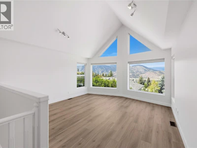 2850 Evergreen Drive - 4