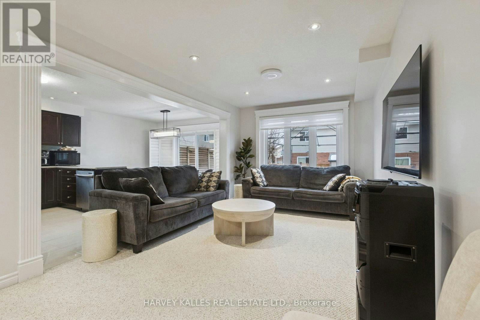 409 Tealby Crescent, Waterloo, ON, N2J 4Y8