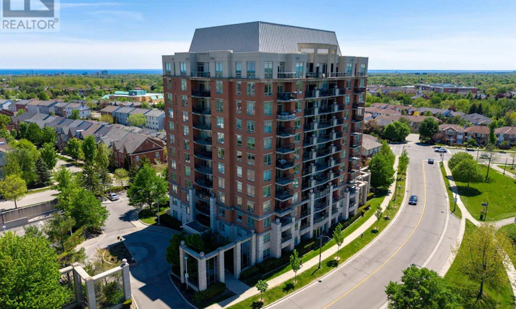 705-2325 Central Park Drive