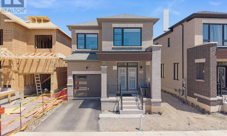 384 Kennedy Circle W