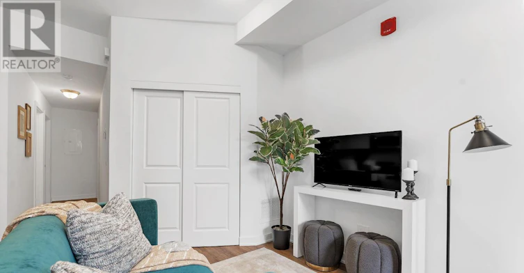 125-37 Danforth Road, Toronto, ON, M1L 0J6 - 2