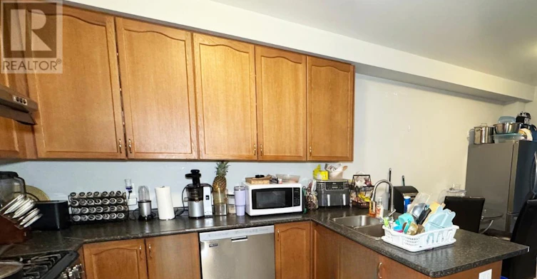 90 Christian Ritter Drive, Markham, ON, L6C 0B2 - 5