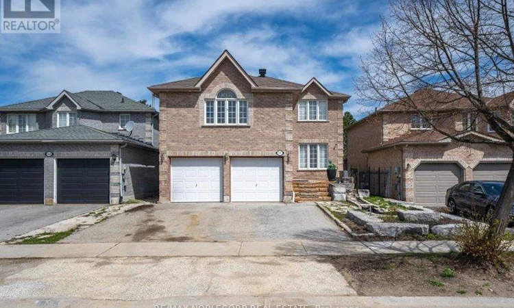 66 Stoneybrook Crescent