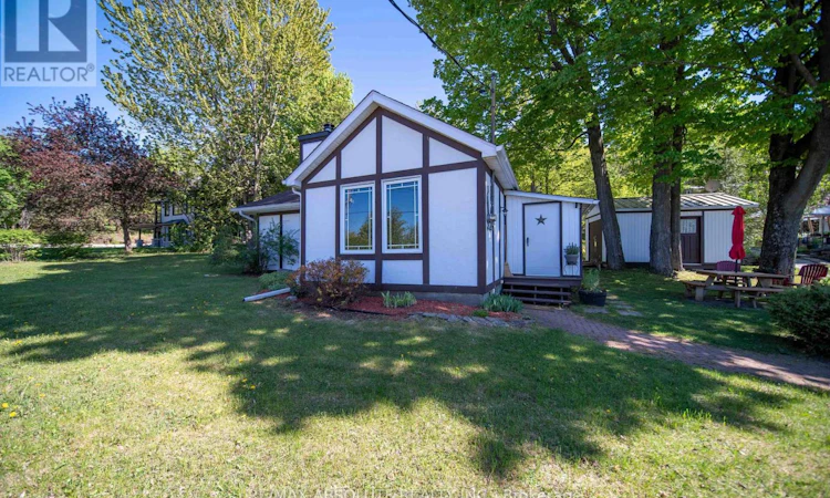 60 Leclair Road Road W