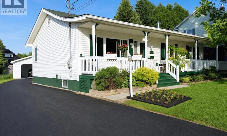 10 King Street