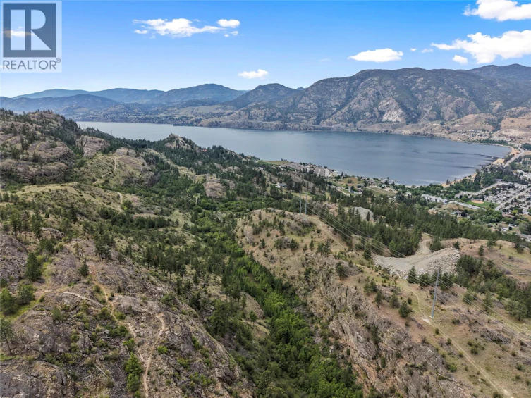 3224 Evergreen Drive, Penticton, BC, V2A 0H9 - 4