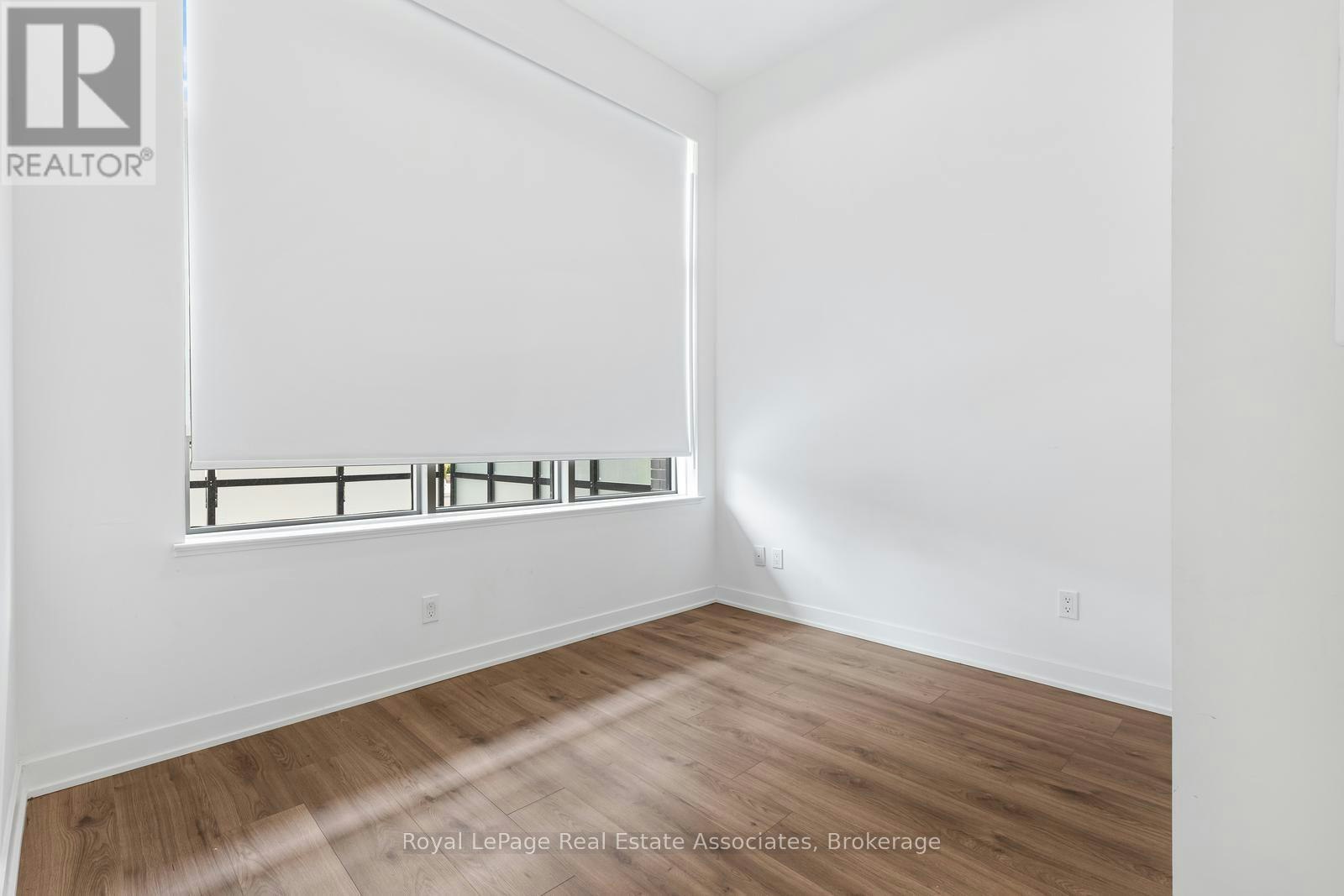 114-405 Dundas Street W, Oakville, ON, L6M 4P9 - 10