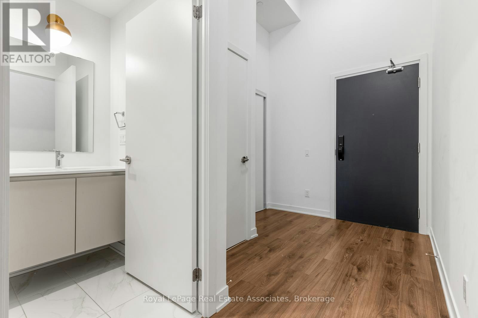 114-405 Dundas Street W, Oakville, ON, L6M 4P9 - 13
