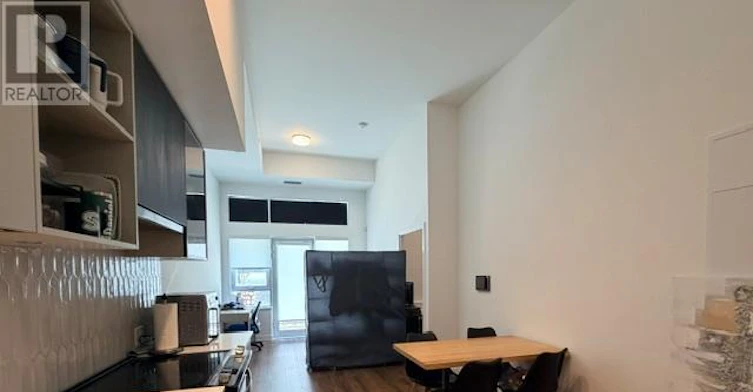 114-405 Dundas Street W, Oakville, ON, L6M 4P9 - 3