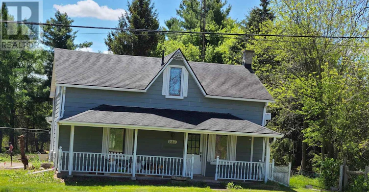 687 New Dundee Road, Kitchener, ON, N2P 2N9