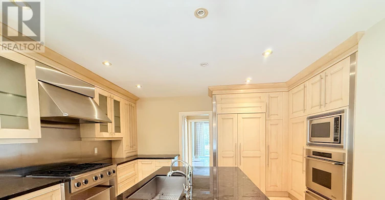 1 Tudor Gate, Toronto, ON, M2L 1N3 - 9