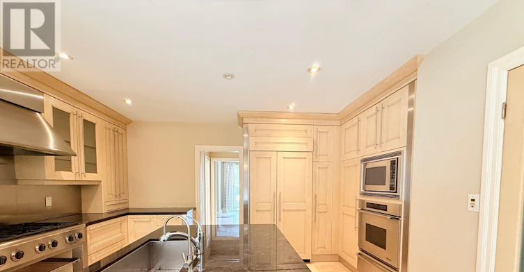 1 Tudor Gate, Toronto, ON, M2L 1N3 - 15