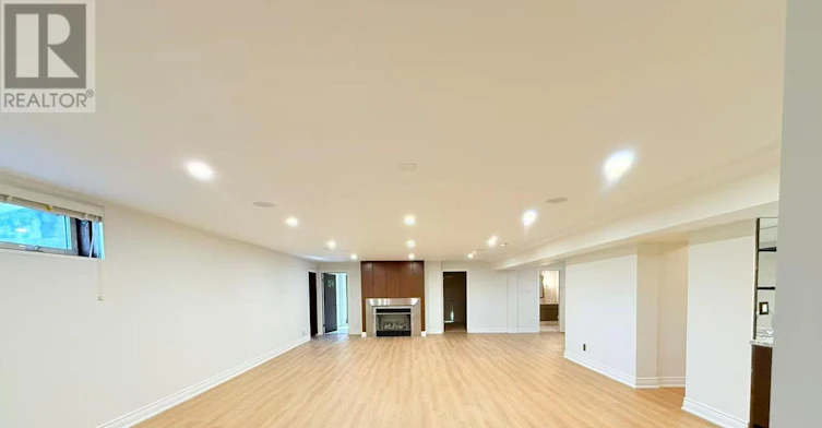 1 Tudor Gate, Toronto, ON, M2L 1N3 - 34