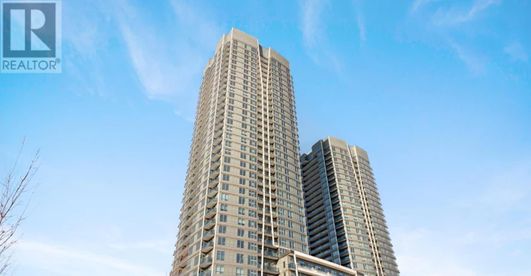 909-30 Upper Mall Way, Vaughan, ON, L4J 0L7