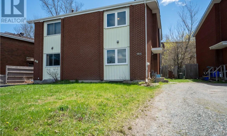 614 Greenbriar