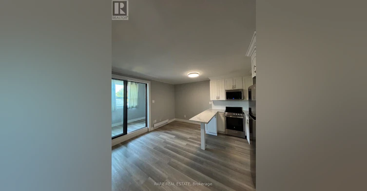 3-253 Augusta Avenue, Toronto, ON, M5T 2L8 - 4