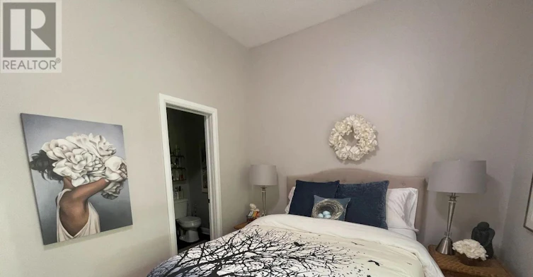 355 Central Avenue, London, ON, N6B 2E3 - 14